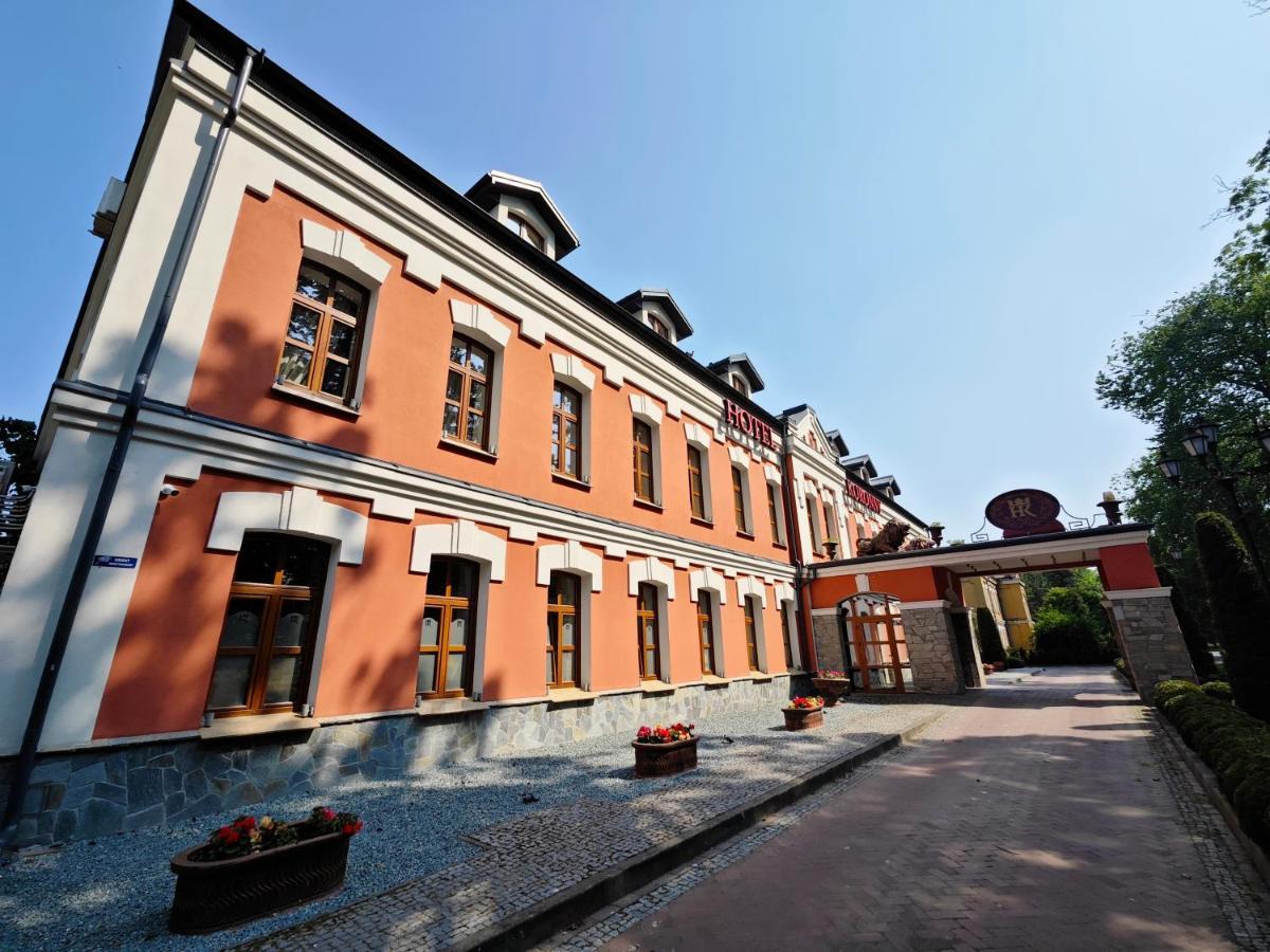 Hotel Koronny Замостя Екстер'єр фото
